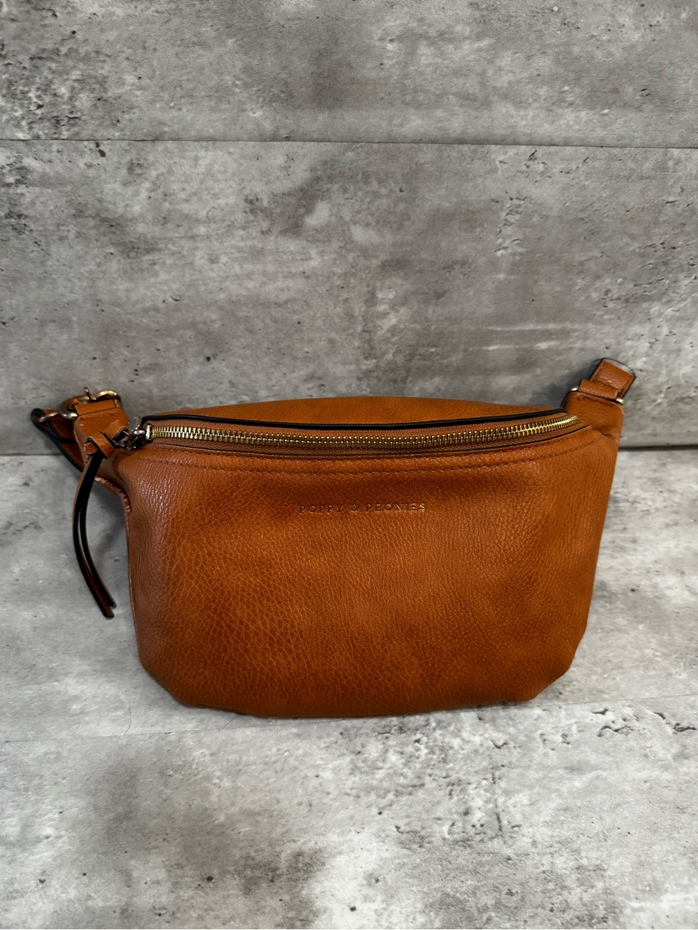 POPPY & PEONIES Crossbody Pouch as is